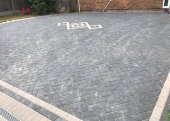 Block Paving Contractors Altrincham Block Paving Restoration In Altrincham Block Paving Installations In Altrincham Driveways Experts In Altrincham Paved Driveways contractors in Altrincham Paving contractors in Altrincham Driveway paving company in Altrincham Driveways contractors In Altrincham
